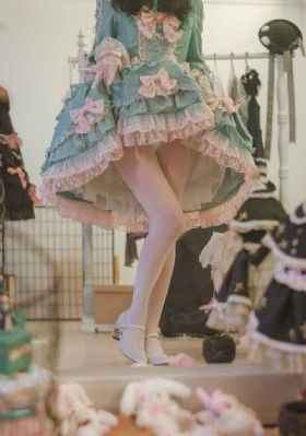 丰满少妇被猛烈进入乡野村妇_HD电影完整版在线观看