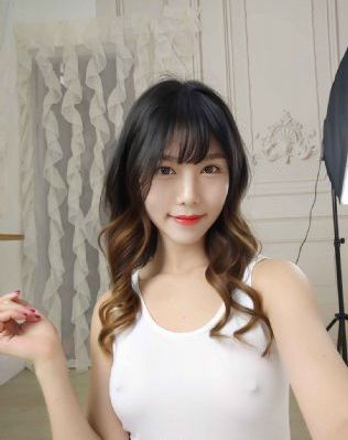888久久久_DVD电影免费在线