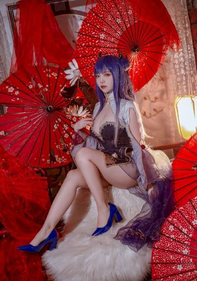 美女艹逼视频_BD国语手机在线看