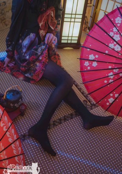 日本护士www_超清免费观看电视剧