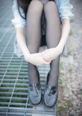 美女被啪到高潮gif动态图污_DVD视频大全