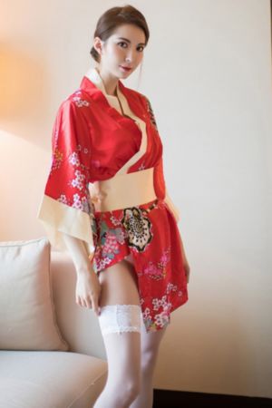 将军边走边挺进她H树林_1080在线观看高清