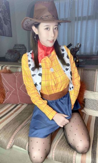 绑住双腿揉捏花蒂吹潮视频_欧美在线观看
