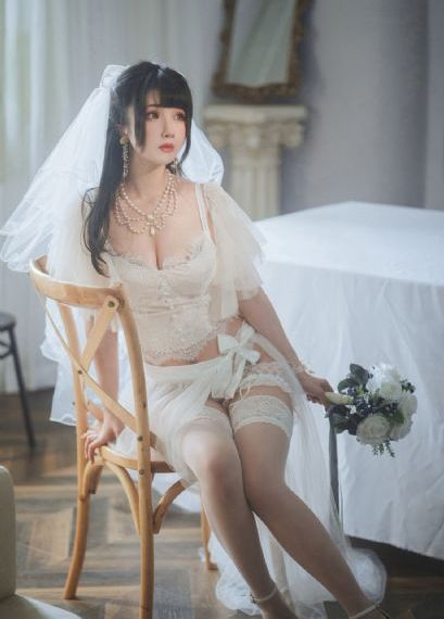 亚洲日韩蜜桃AV_1080电影完整版
