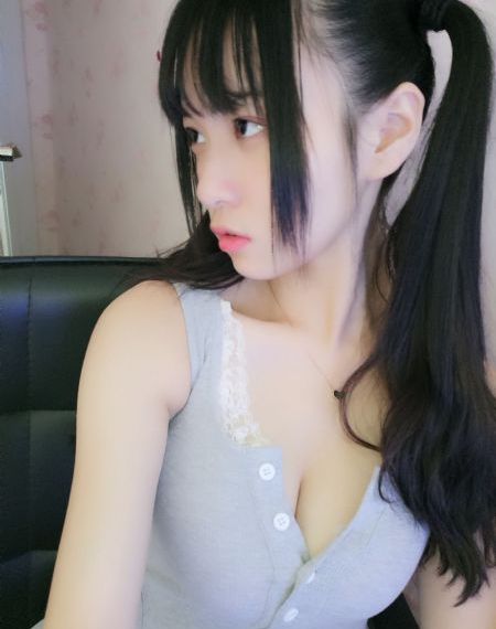 国产美女性爱视频网站_超清版蓝光版中文字幕包